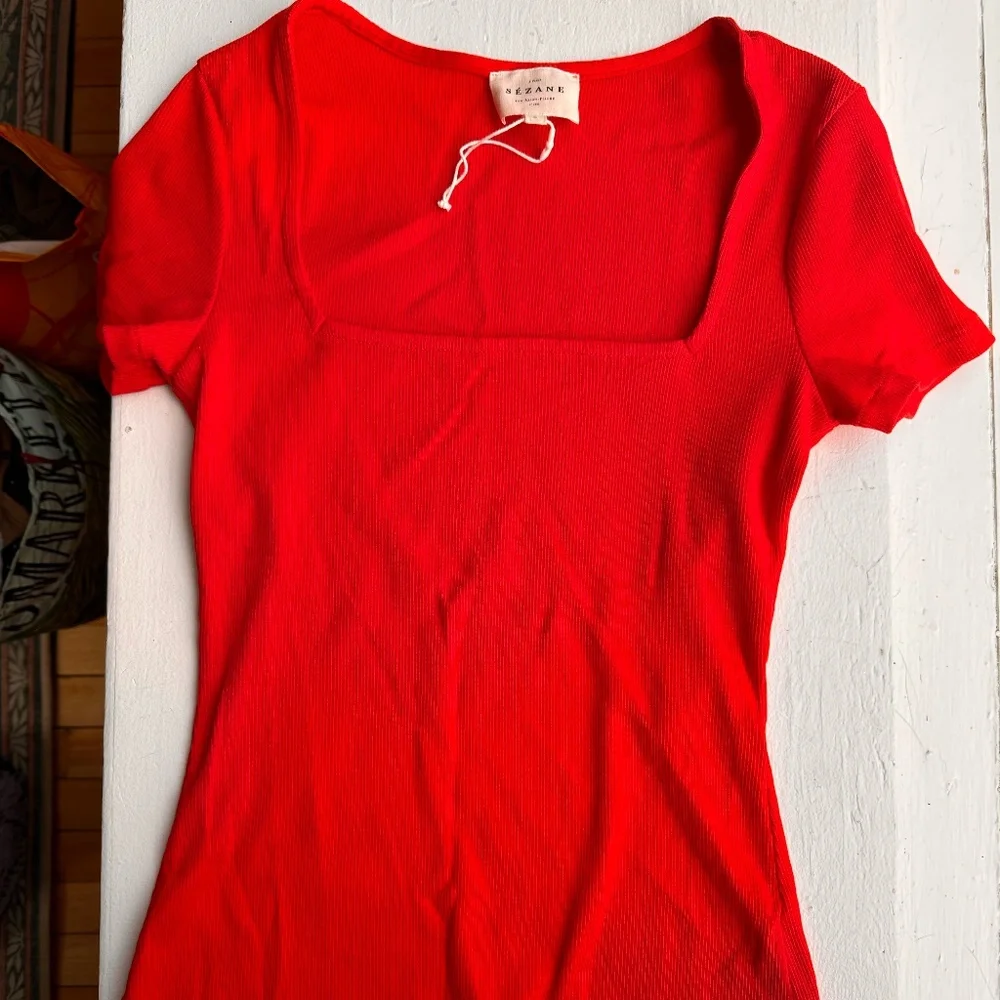 Sezane, Cherry Red & Ribbed Short Sleeve T-shirt - Picture 2 of 2